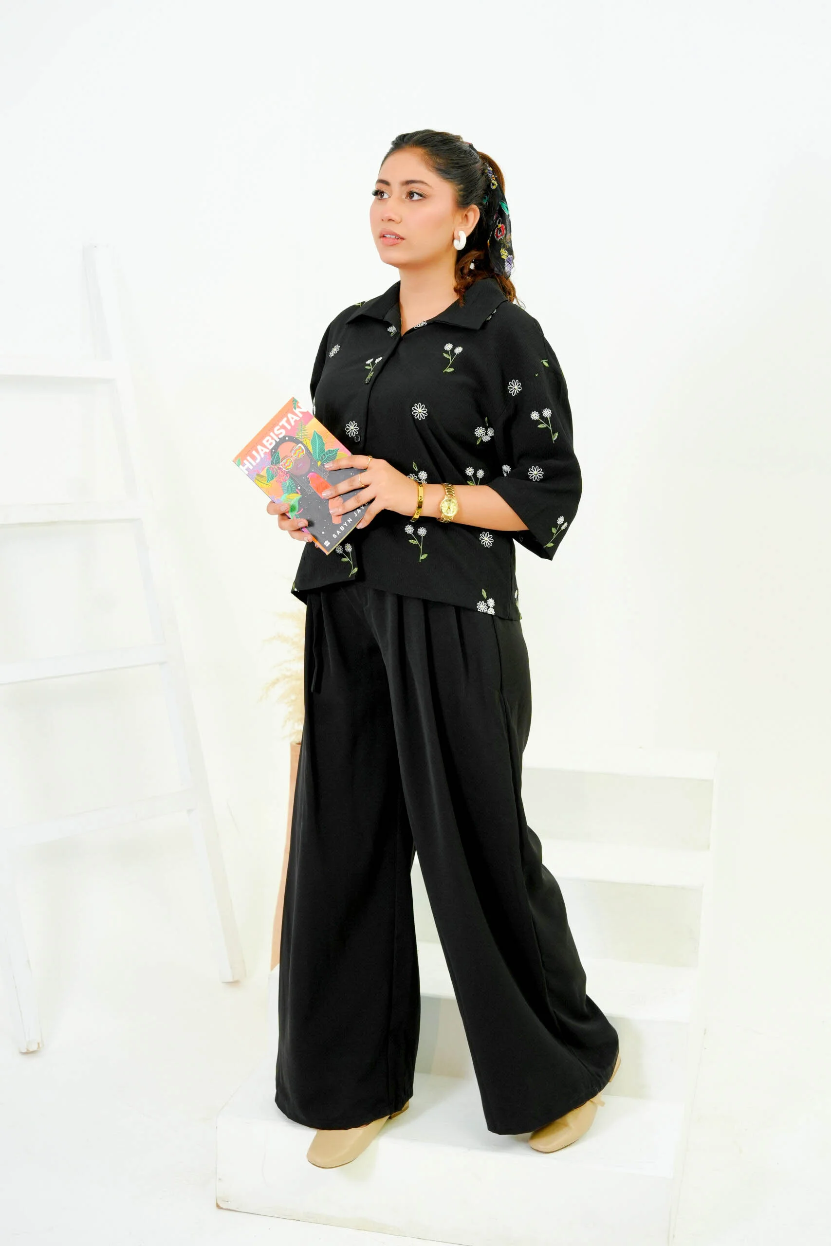 Black Embroidered Cropped Shirt - Image 2