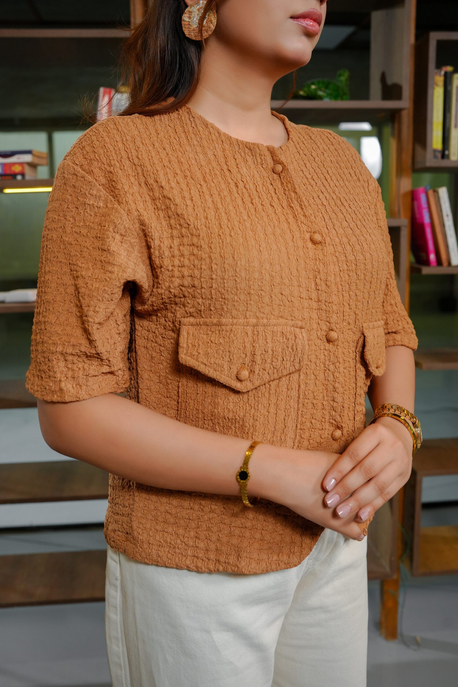 Side view of choco textured cropped shirt – Minefits Pakistan