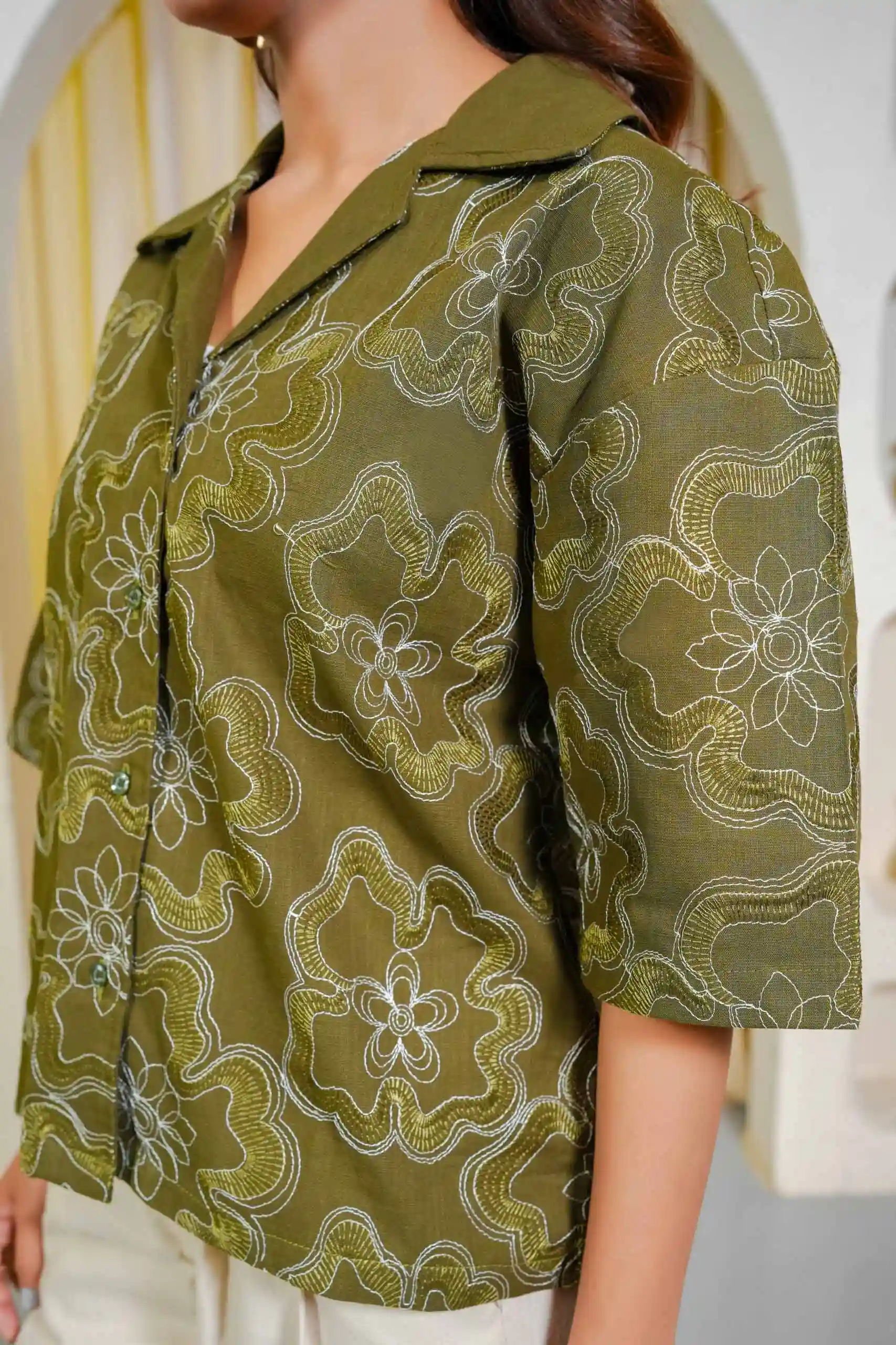 Olive Green Embroidered Cropped Shirt - Image 5